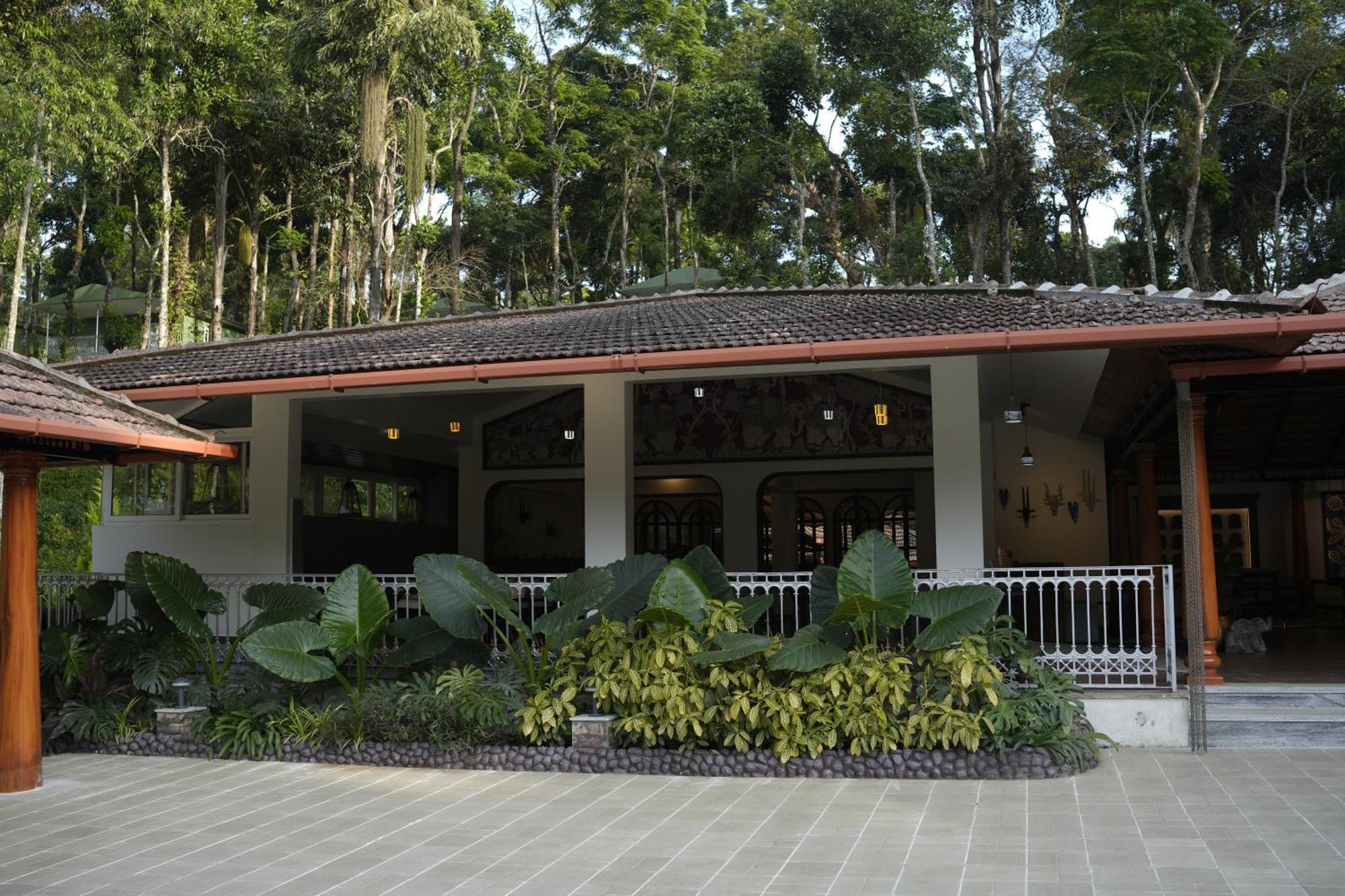 Regenta Resort Sakleshpur Exterior foto