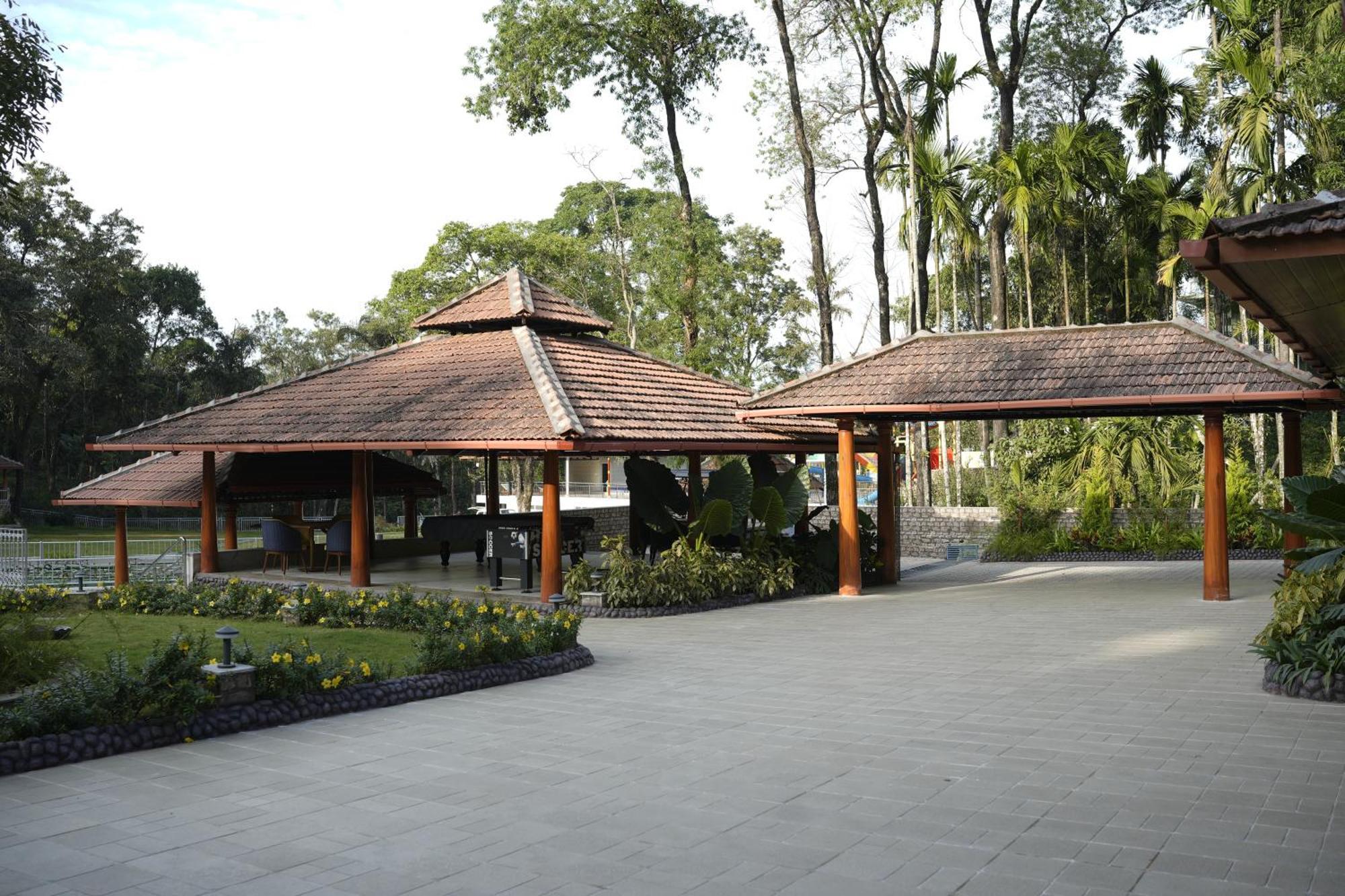 Regenta Resort Sakleshpur Exterior foto