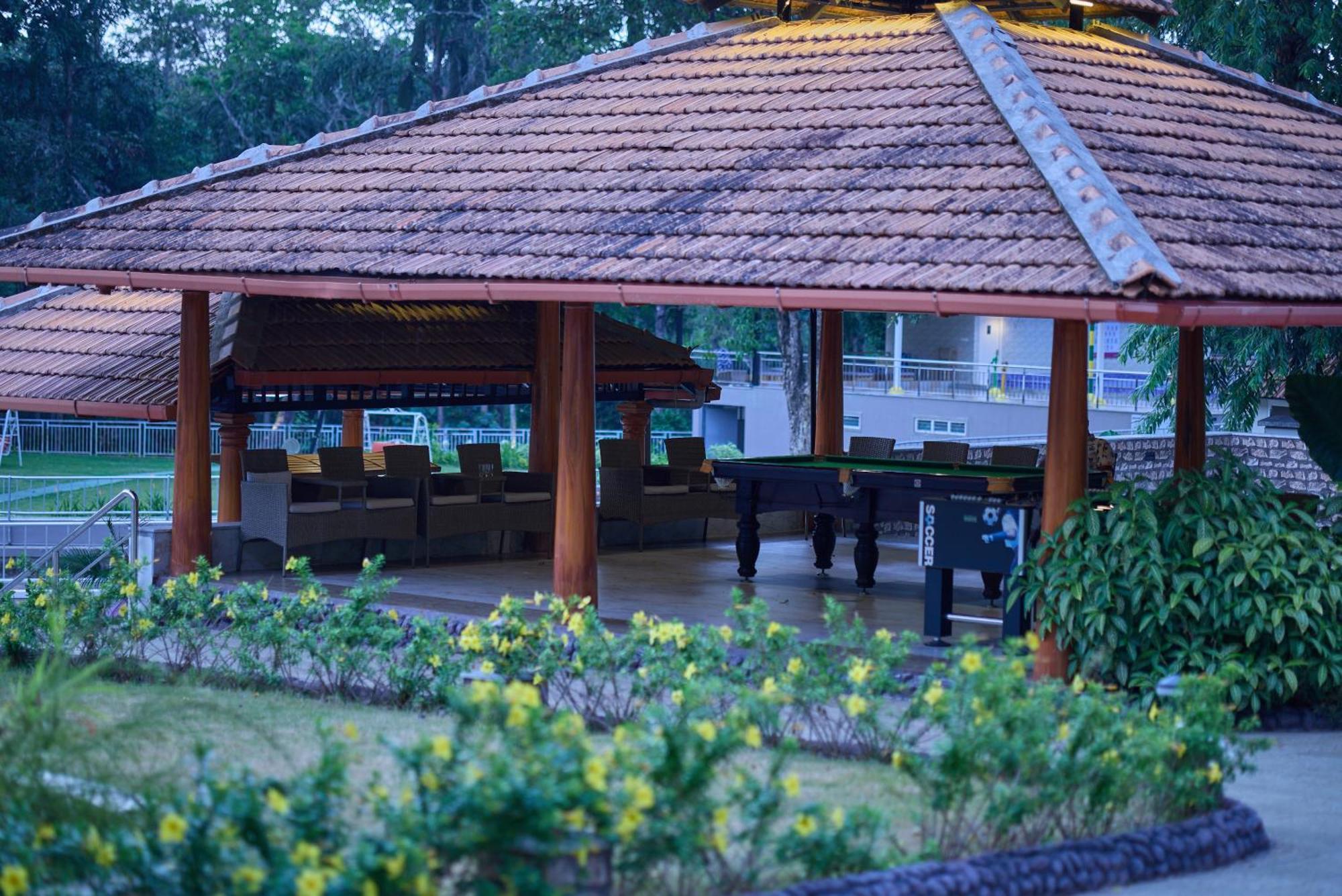 Regenta Resort Sakleshpur Exterior foto